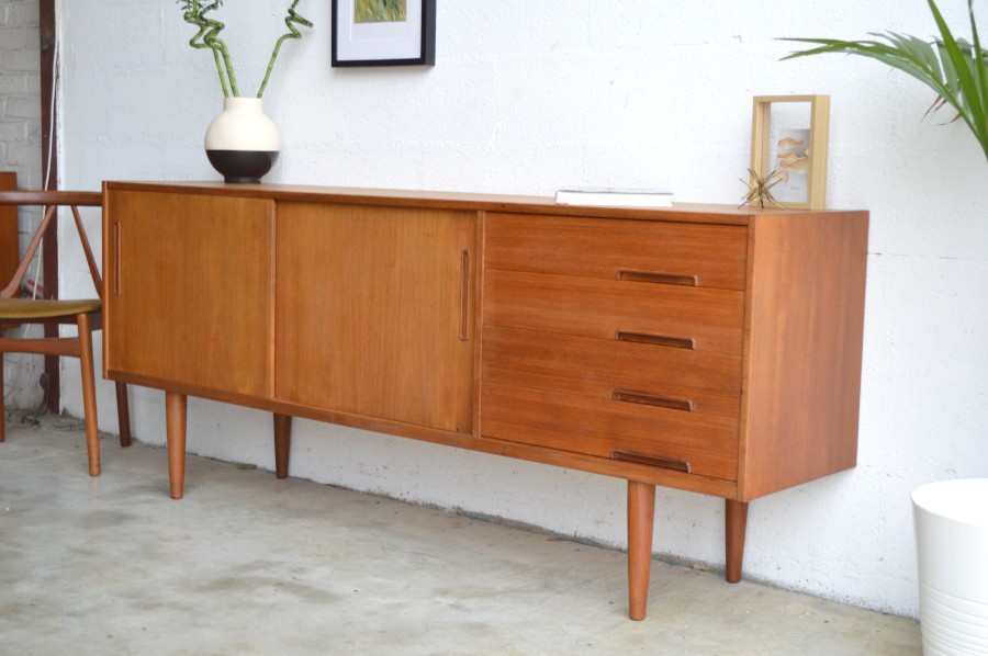 enfilade-scandinave-vintage-nils-jonsson-teck-coulissant-blackmint-paris-3