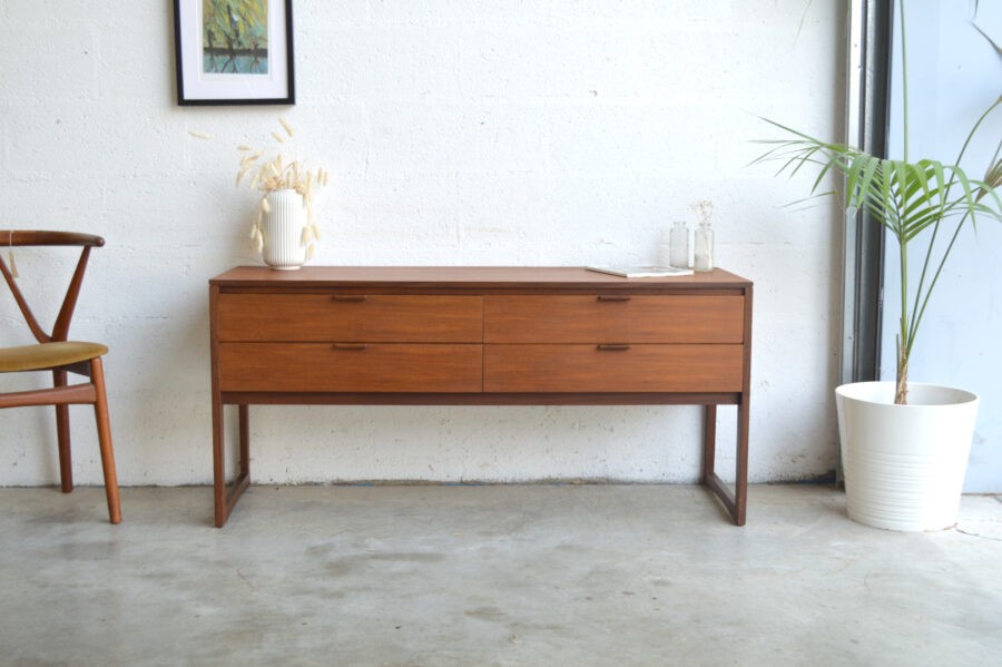 enfilade console vintage scandinave