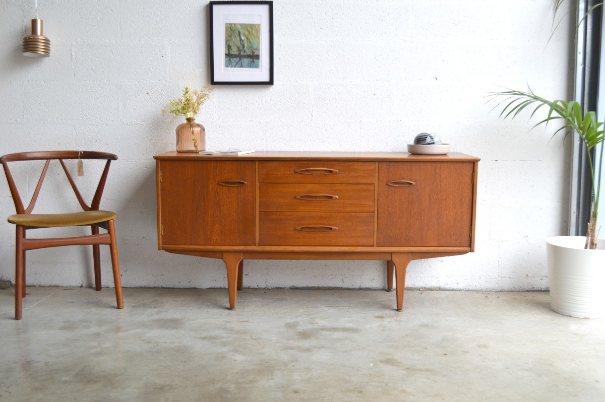 Enfilade vintage jentique